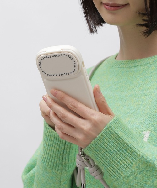 LAKOLE(ラコレ)の「ミラーカバー付きiPhoneケース / 991465(スマホケース/カバー・レディース・ブラウン/ブラック/ベージュ・SMALL/MEDIUM/X-SMALL)」の3枚目の写真