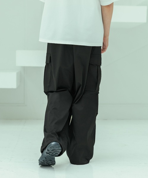 LAKOLE（ラコレ）の「TCPUライトカーゴパンツ / 994610（カーゴパンツ・メンズ・オリーブ/オフホワイト/グレー/ブラック/ブラウン・LARGE/SMALL/MEDIUM）」の7枚目の写真