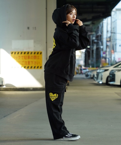 STAY GOLD（ステイゴールド）の「【STAYGOLD】ロゴハート スウェット