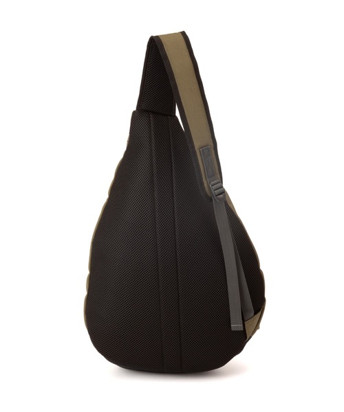 Champion(チャンピオン)の「Champion/チャンピオン ブライアン ショルダーバッグ B4サイズ 14L 塾バッグ No.63826(ショルダーバッグ・キッズ・ネイビー/ブラック/カーキ・FREE)」の9枚目の写真