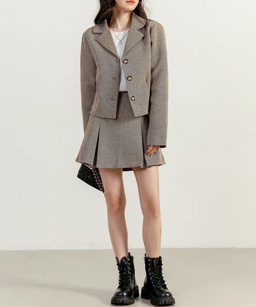 セットアップ】長袖韓国っぽシェブロン柄ジャケット+ショートスカート