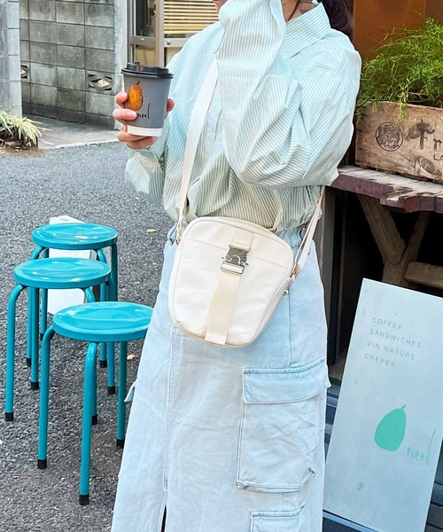 frunco(フランコ)の「ストライプシャツ(シャツ/ブラウス・レディース・グリーン/ピンク/パープル/ネイビー/ブルー/ブラック・FREE)」の19枚目の写真