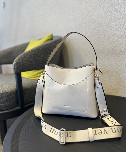 maison vert(メゾンヴェール)の「【超軽量/多収納】ワンハンドル2WAYショルダー(ショルダーバッグ・レディース・ブラック/グレイッシュベージュ/アイボリー・FREE)」の20枚目の写真