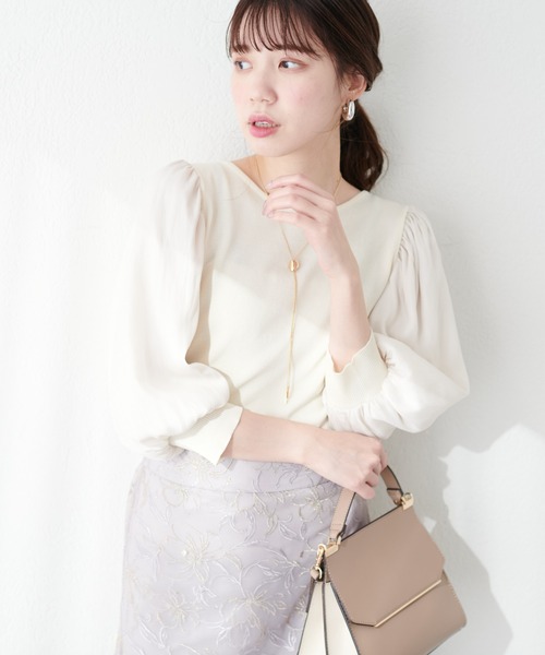 natural couture(ナチュラルクチュール)の「異素材ボリューム袖2WAYニット(ニット/セーター・レディース・ラベンダー/アイボリー/サックスブルー/ブラック・FREE)」の7枚目の写真