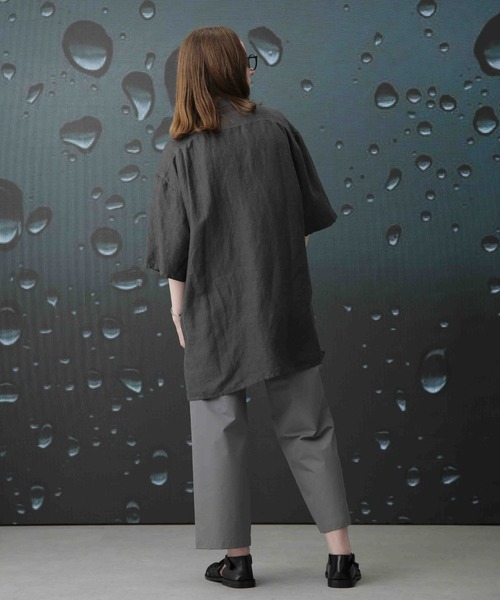 Apo(s)ture(アポスチャー)の「ARIA-005/撥水ナイロンハイウエストワイドパンツ(その他パンツ・レディース・グレー/ブラック/アイボリー/ベージュ・XS/S/M/L/XL)」の18枚目の写真