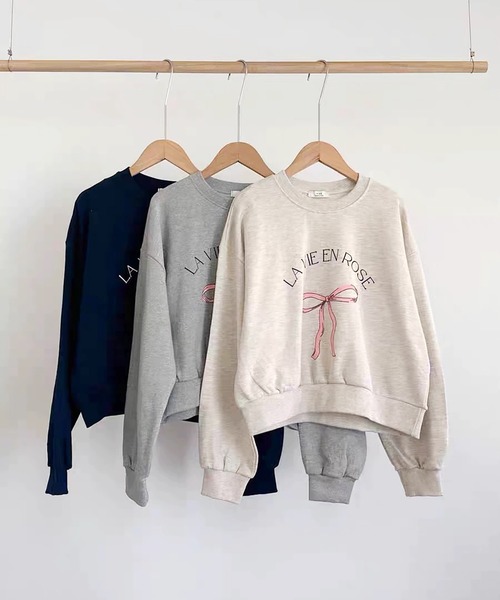 LAFFMO（ラフモ）の「リボンプリントスウェット（スウェット・レディース・ベージュ/グレー/ネイビー・F）」の11枚目の写真