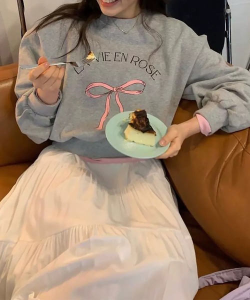 LAFFMO（ラフモ）の「リボンプリントスウェット（スウェット・レディース・ベージュ/グレー/ネイビー・F）」の7枚目の写真