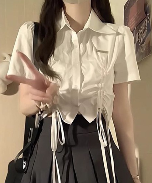 gossip！ロサンゼルス（ゴシップロサンゼルス）の「YUGA　ストラップ付き　ショートブラウス（シャツ/ブラウス・レディース・ホワイト・M/L）」の4枚目の写真