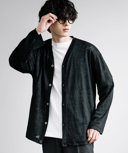 Audience(オーディエンス)の「Upscape Audience アップスケープオーディエンス 日本製 国産PREMIERE LINEN プレミアリネン 天竺 Vネックカーディガン AUD7259(カーディガン/ボレロ・メンズ・ネイビー/オートミール/ブラック/オリーブ・L/M/XL)」の2枚目の写真