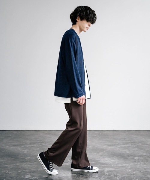 Audience(オーディエンス)の「Upscape Audience アップスケープオーディエンス 日本製 国産PREMIERE LINEN プレミアリネン 天竺 Vネックカーディガン AUD7259(カーディガン/ボレロ・メンズ・ネイビー/オートミール/ブラック/オリーブ・L/M/XL)」の19枚目の写真