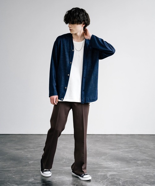 Audience(オーディエンス)の「Upscape Audience アップスケープオーディエンス 日本製 国産PREMIERE LINEN プレミアリネン 天竺 Vネックカーディガン AUD7259(カーディガン/ボレロ・メンズ・ネイビー/オートミール/ブラック/オリーブ・L/M/XL)」の20枚目の写真