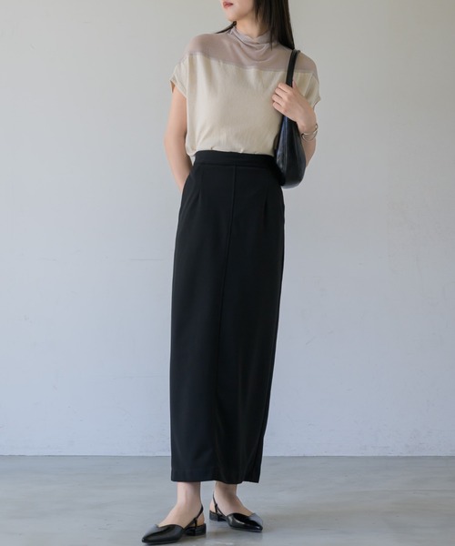 NEUNA（ヌナ）の「シアードッキングトップス（Tシャツ/カットソー・レディース・アイボリー/ブラック/グレイッシュベージュ・FREE）」の17枚目の写真