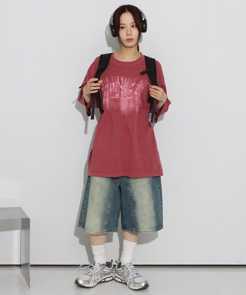 FOLLOWIN（フォロウィン）の「[UNISEX][K-Fashion流行アイテム] ヴィンテージウォッシングミッドライズ5部丈ハーフデニムパンツ（デニムパンツ・レディース・ブルー・LARGE/SMALL/MEDIUM）」の11枚目の写真