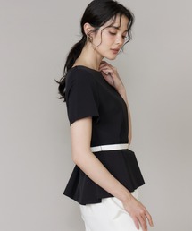 Maglie le cassetto（マーリエ ル カセット）の「【M Maglie le cassetto×吉田理紗コラボ】凛と“サマみえ”ペプラムブラウス（シャツ/ブラウス）」