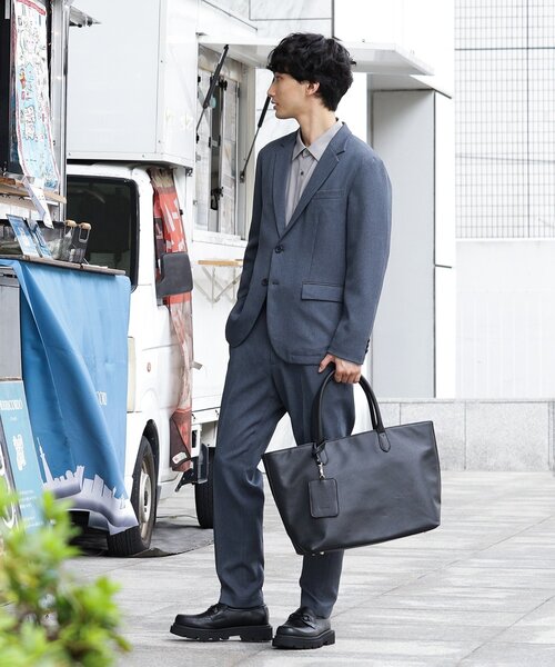 tk.TAKEO KIKUCHI（ティーケータケオキクチ）の「レザー調トートバッグ（トートバッグ・メンズ・ブラック/ブラック系/ブルー系その他/ダークブラウン・00）」の14枚目の写真