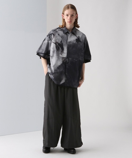 【美品】万美＆CHiNPAN×HARE　バックガラシャツ　グレー　ブラウス 美品】万美＆CHiNPAN×HARE バックガラシャツ グレー ブラウス
