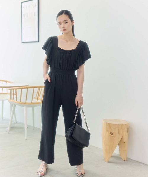 fifth(フィフス)の「フリルギャザーオールインワン(つなぎ/オールインワン・レディース・ベージュ/ブラック/ブルーグレー・M)」の6枚目の写真