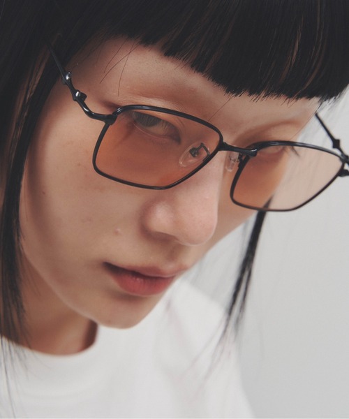 Carmelo(カーメロ)の「Square lens color sunglass(サングラス・レディース・オレンジ/ブルー・FREE)」の18枚目の写真