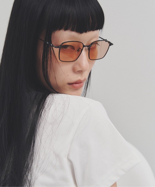 Carmelo(カーメロ)の「Square lens color sunglass(サングラス・レディース・オレンジ/ブルー・FREE)」の13枚目の写真