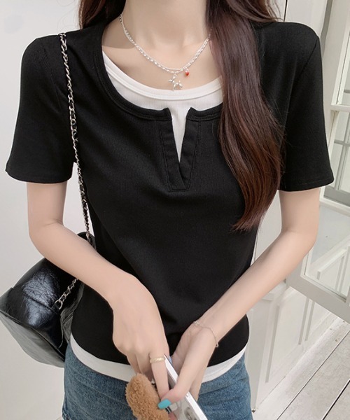 deux amour(ドゥーザムール)の「キーネックレイヤード風Tシャツ(Tシャツ/カットソー・レディース・ブルー/グレー/ブラック・FREE)」の6枚目の写真