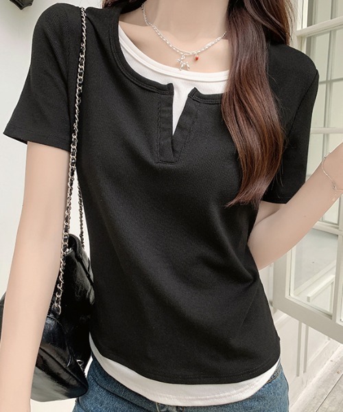 deux amour(ドゥーザムール)の「キーネックレイヤード風Tシャツ(Tシャツ/カットソー・レディース・ブルー/グレー/ブラック・FREE)」の4枚目の写真