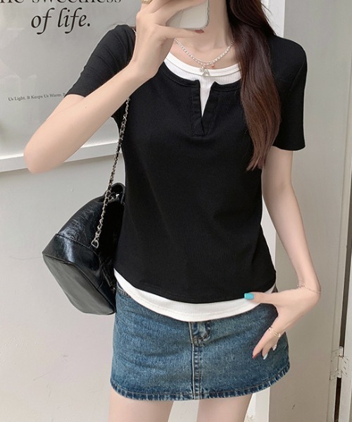 deux amour(ドゥーザムール)の「キーネックレイヤード風Tシャツ(Tシャツ/カットソー・レディース・ブルー/グレー/ブラック・FREE)」の7枚目の写真