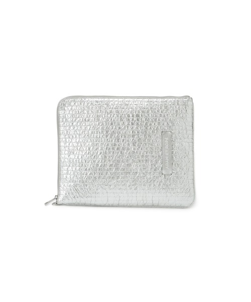 ADAM ET ROPE'(アダムエロペ)の「【サステナブル】メタリック2WAYタブレットケース(ショルダーバッグ・レディース・ブラック/パープル/シルバー/イエロー・FREE)」の15枚目の写真