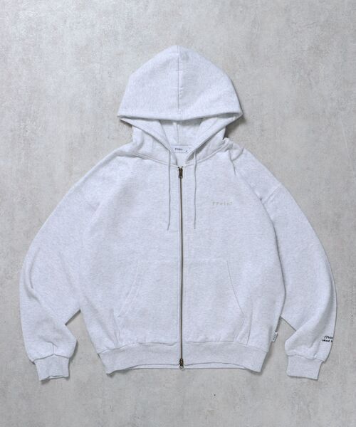 FFEIN(フェイン)の「【FFEIN(フェイン)】ワンポイントロゴジップパーカー / 刺繍 ワンポイント シンプル ノームコア 綺麗目(パーカー・メンズ・ブルー/レッド/ネイビー/アッシュグレー/ブラック・LARGE/SMALL/MEDIUM)」の6枚目の写真