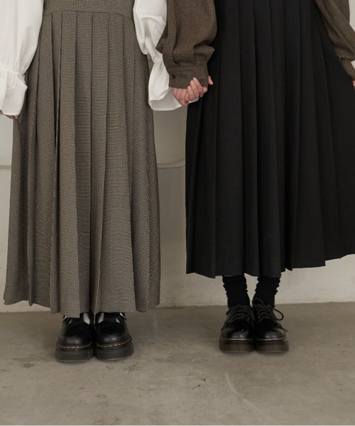 INTER FACTORY(インターファクトリー)の「mero - 前後2wayプリーツジャンパースカート made in INTER FACTORY(ジャンパースカート・レディース・ブラック/ブラウン・FREE)」の9枚目の写真