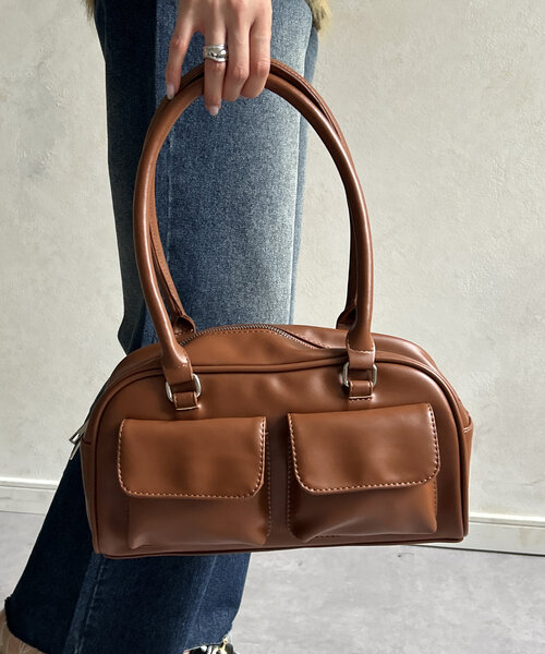 Thevon（ゼボン）の「アウトポケットハンドルトート（ボストンバッグ・レディース・ブラック/ブラウン/レッド系その他・FREE）」の17枚目の写真