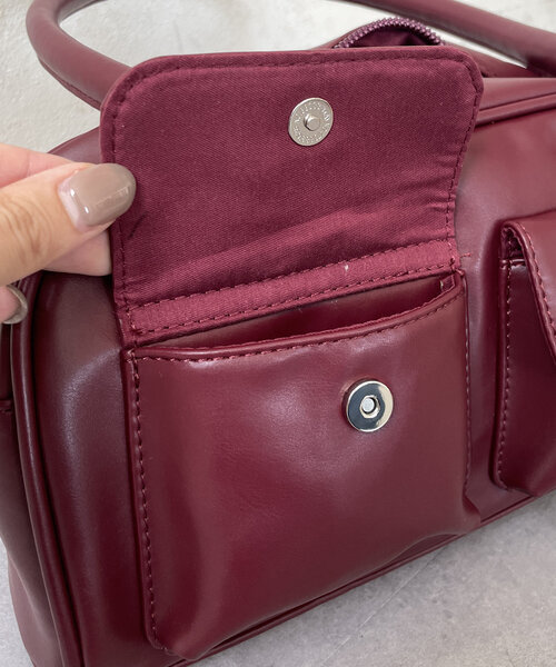 Thevon（ゼボン）の「アウトポケットハンドルトート（ボストンバッグ・レディース・ブラック/ブラウン/レッド系その他・FREE）」の6枚目の写真