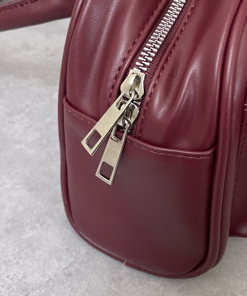 Thevon（ゼボン）の「アウトポケットハンドルトート（ボストンバッグ・レディース・ブラック/ブラウン/レッド系その他・FREE）」の4枚目の写真