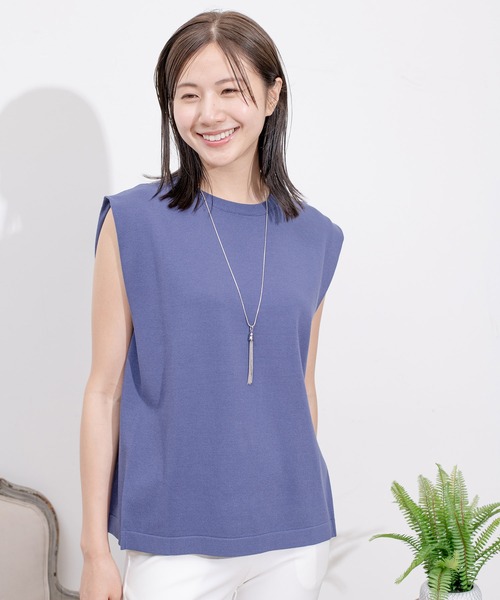 Jayro(ジャイロ)の「脇タックノースリーブニットプルオーバー(Tシャツ/カットソー・レディース・ホワイト系その他/ホワイト系その他2/ブルー/ブラック・M)」の10枚目の写真