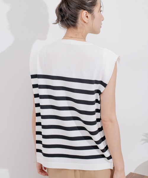 Jayro(ジャイロ)の「脇タックノースリーブニットプルオーバー(Tシャツ/カットソー・レディース・ホワイト系その他/ホワイト系その他2/ブルー/ブラック・M)」の22枚目の写真