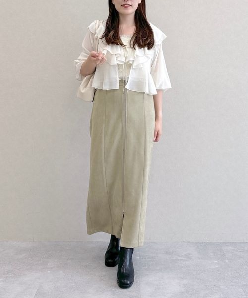 mysty woman(ミスティウーマン)の「スエードライクzipナロースカート 149762(スカート・レディース・グリーン/ベージュ/チャコールグレー・FREE)」の22枚目の写真