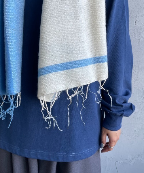 hint hint（ヒントヒント）の「[hint hint/ヒントヒント] アクリルコットン大判ストール(オレンジ・サックス)（ストール/ショール・レディース・サックスブルー/オレンジ・ONE SIZE）」の6枚目の写真