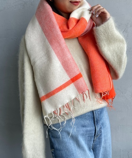 hint hint（ヒントヒント）の「[hint hint/ヒントヒント] アクリルコットン大判ストール(オレンジ・サックス)（ストール/ショール・レディース・サックスブルー/オレンジ・ONE SIZE）」の8枚目の写真