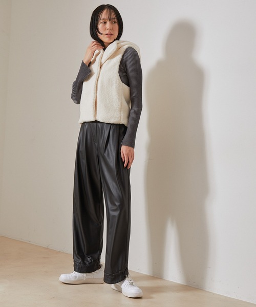 NERGY(ナージー)の「フェイクファーベスト(その他アウター・レディース・ホワイト/ベージュ系その他・FREE)」の5枚目の写真