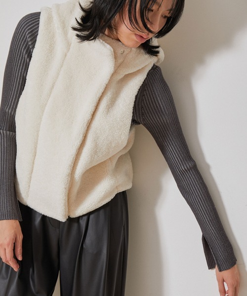 NERGY(ナージー)の「フェイクファーベスト(その他アウター・レディース・ホワイト/ベージュ系その他・FREE)」の12枚目の写真