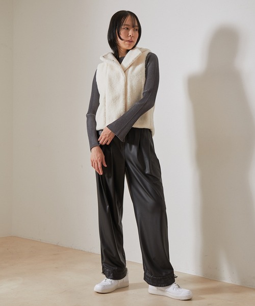 NERGY(ナージー)の「フェイクファーベスト(その他アウター・レディース・ホワイト/ベージュ系その他・FREE)」の16枚目の写真