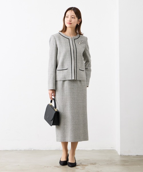 AIMER（エメ）の「リングツイードノーカラージャケット（ノーカラージャケット・レディース・ベージュ/グレー・MEDIUM/LARGE）」の10枚目の写真