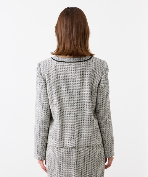 AIMER（エメ）の「リングツイードノーカラージャケット（ノーカラージャケット・レディース・ベージュ/グレー・MEDIUM/LARGE）」の13枚目の写真