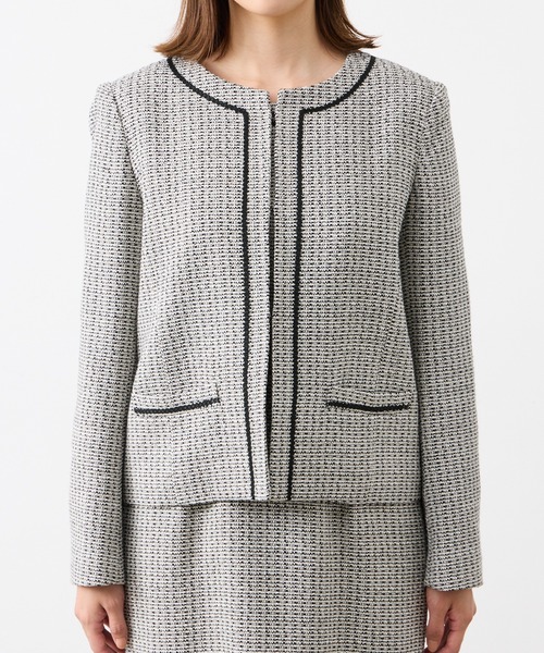 AIMER（エメ）の「リングツイードノーカラージャケット（ノーカラージャケット・レディース・ベージュ/グレー・MEDIUM/LARGE）」の14枚目の写真