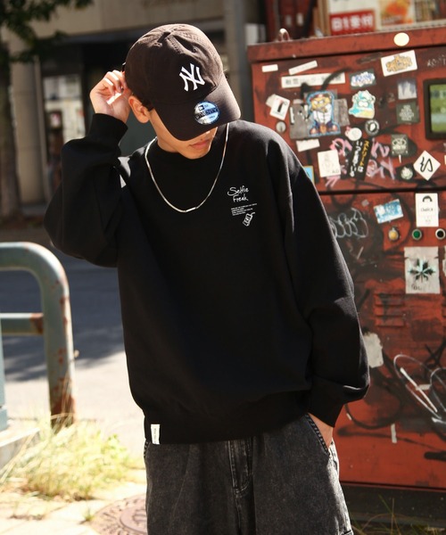 Selfie freak】 イラスト バックプリント セルフィーフリッジガール