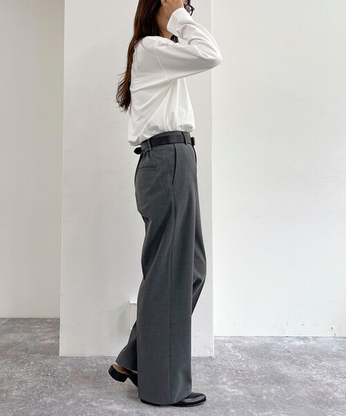 fredy emue（フレディエミュ）の「箔プリントシルケットロンTシャツ（Tシャツ/カットソー・レディース・ライトグレー/チャコールグレー/オフホワイト・38）」の6枚目の写真