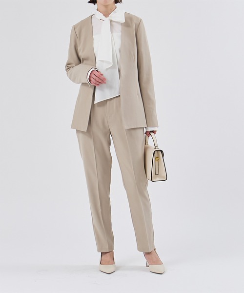 UR'S(ユアーズ)の「ベーシックカラーレスジャケット(ノーカラージャケット・レディース・ダークネイビー/グレイッシュベージュ/ブラック・L/M/S)」の20枚目の写真