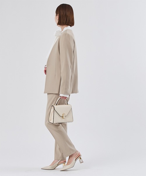 UR'S(ユアーズ)の「ベーシックカラーレスジャケット(ノーカラージャケット・レディース・ダークネイビー/グレイッシュベージュ/ブラック・L/M/S)」の22枚目の写真