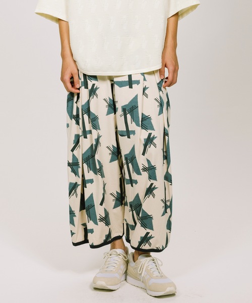 sneeuw(スニュウ)の「コンポジションドローパンツ(その他パンツ・レディース・ライトグレー/ベージュ・ONESIZE)」の1枚目の写真