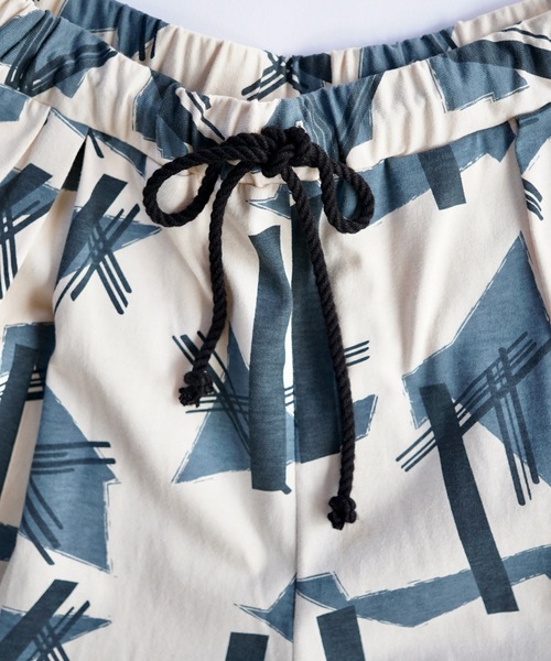 sneeuw(スニュウ)の「コンポジションドローパンツ(その他パンツ・レディース・ライトグレー/ベージュ・ONESIZE)」の10枚目の写真