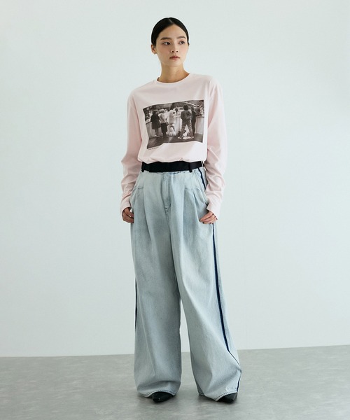 ADAM ET ROPE'(アダムエロペ)の「Elliott Erwitt フォトロンT(Tシャツ/カットソー・レディース・ホワイト系その他2/ホワイト系その他/ピンク/ピンク系その他2・FREE)」の12枚目の写真
